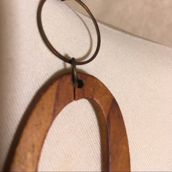 Retro boho mod Wood open ring necklace - Picture 4 of 4